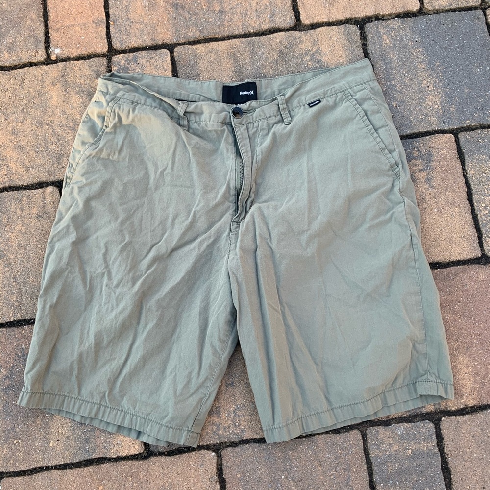 Hurley Olive Chino Shorts size 34